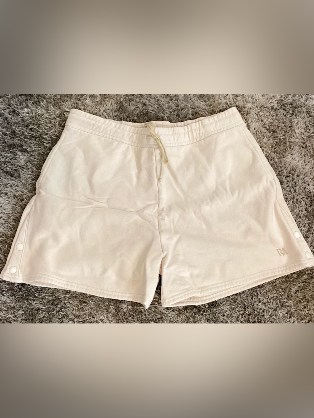 The Essential Shorts - Oat